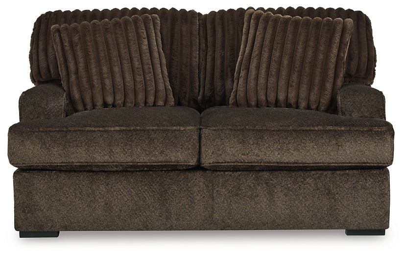 Aylesworth Loveseat