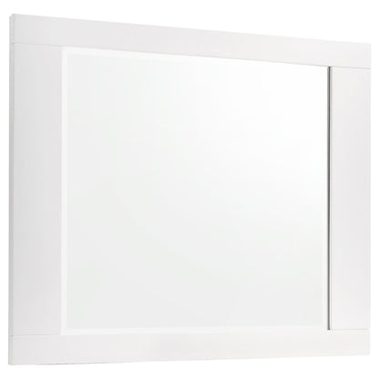 Felicity 5-piece Full Bedroom Set White High Gloss
