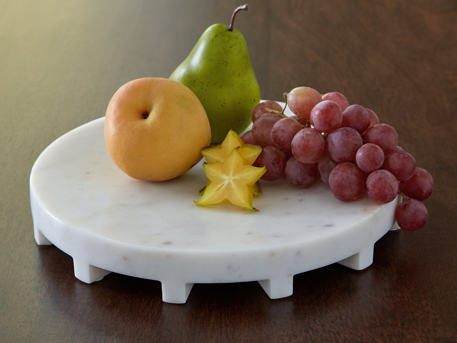 Accessories > Bowls and Trays