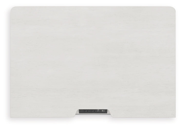 Rowlenstown Queen Poster Bed, Dresser, Mirror and Nightstand