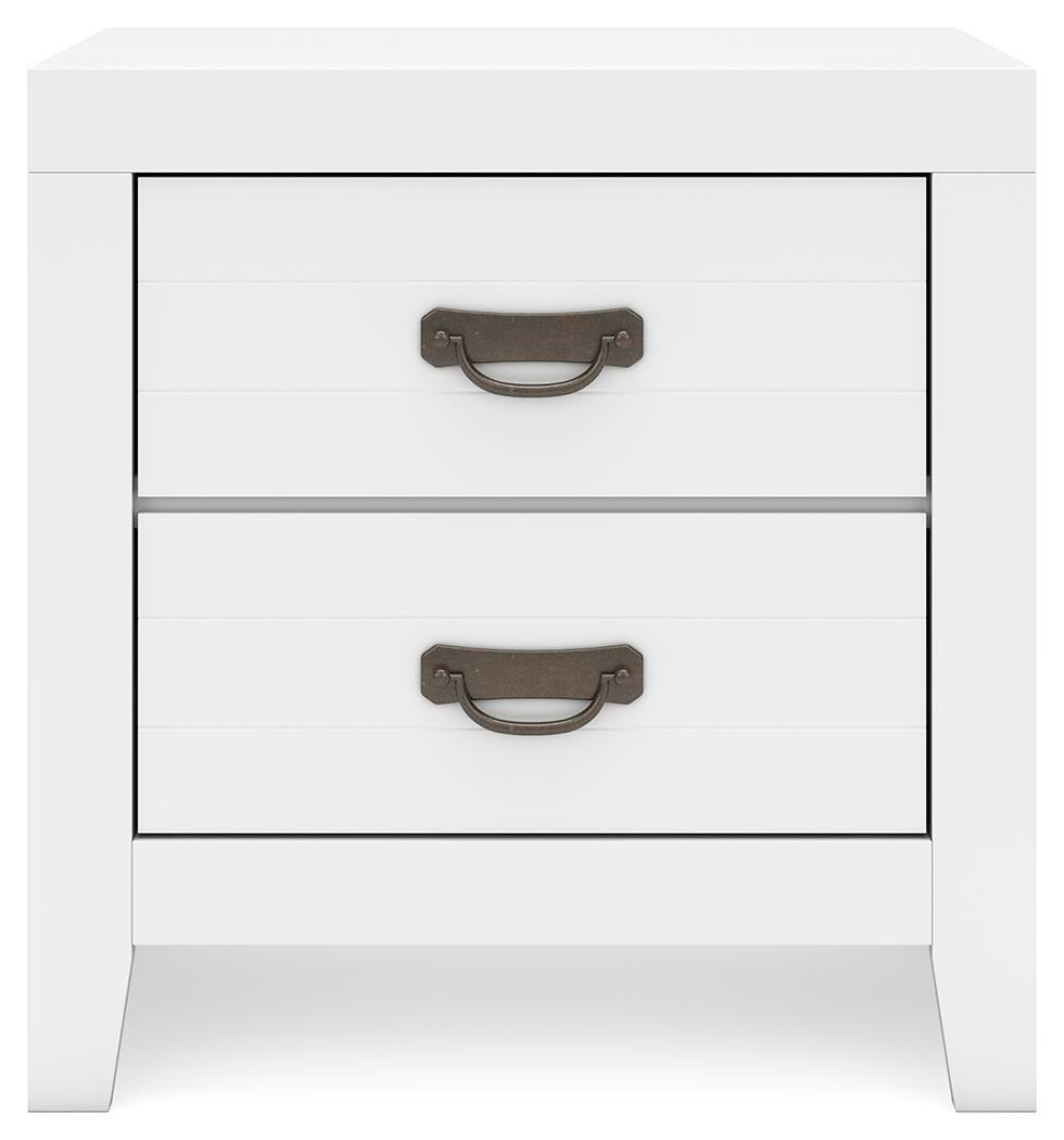 Binterglen Queen Panel Bed, Dresser, Mirror, Chest and Nightstand