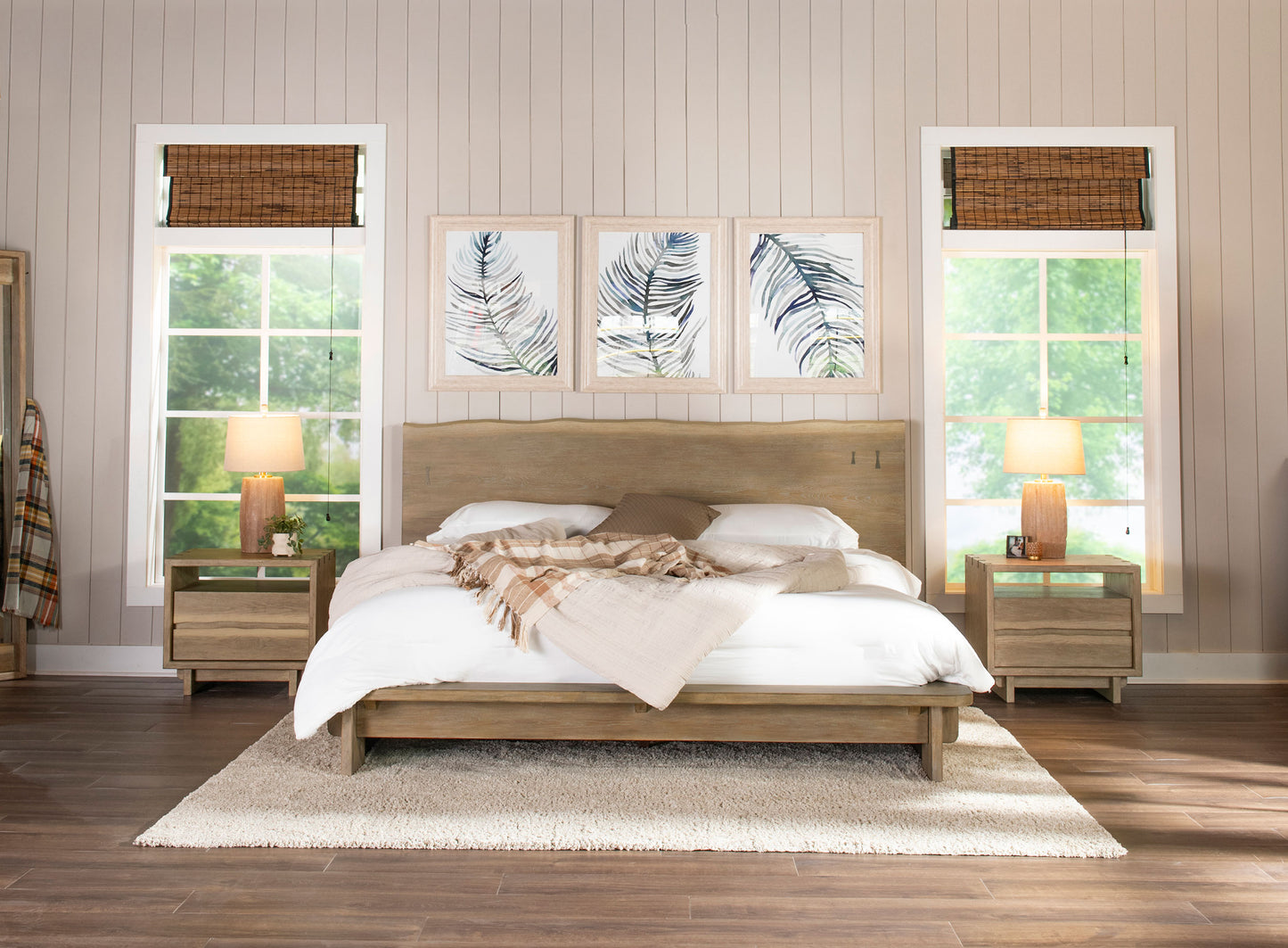 Stillwater Queen Platform Bed