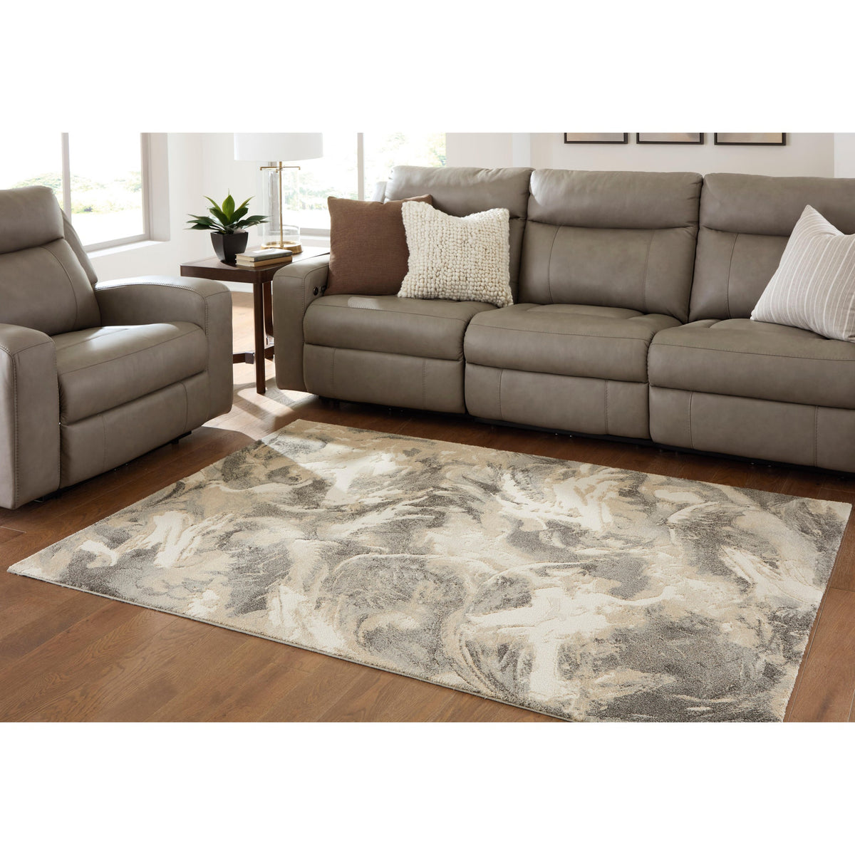 Jairlett Medium Rug
