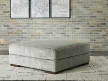 Load image into Gallery viewer, Lindyn 5-Piece Sectional with Ottoman
